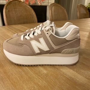 New Balance 574+ Platform Sneaker - size 8